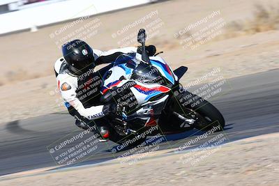 media/Jan-08-2022-SoCal Trackdays (Sat) [[1ec2777125]]/Turn 15 Inside (950am)/